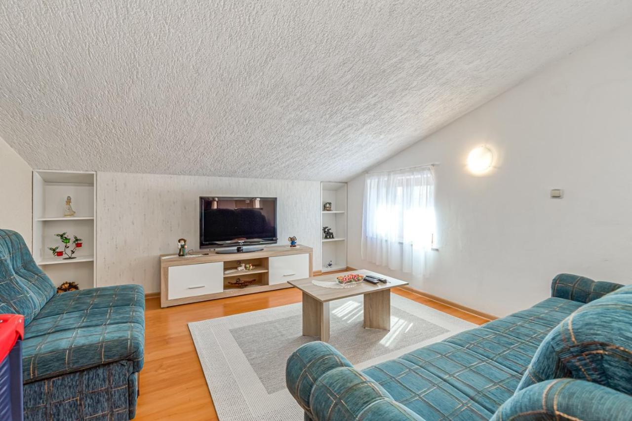 Apartment Slavko Cancini Kukci Екстер'єр фото