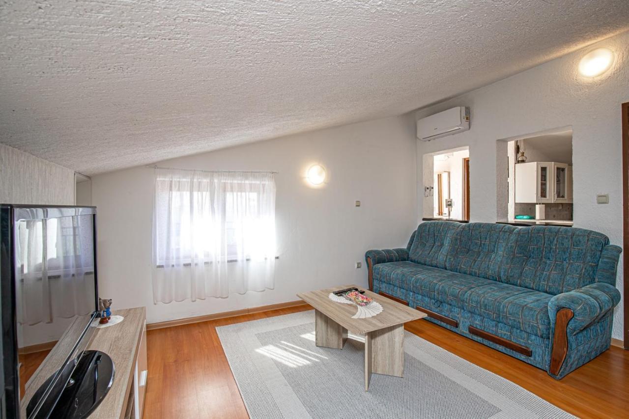 Apartment Slavko Cancini Kukci Екстер'єр фото